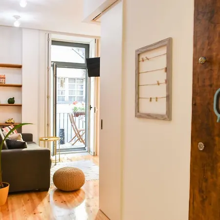 Peaceful & Cozy W/ Balcony * Porto