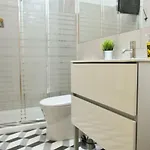 شقة Peaceful & Cozy W/ Balcony بورتو