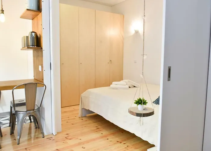 Peaceful & Cozy W/ Balcony Apartman *