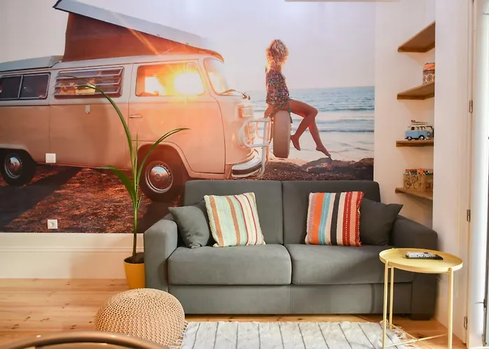 Peaceful & Cozy W/ Balcony